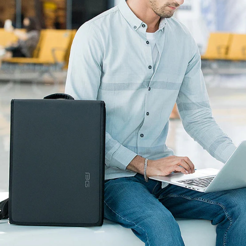 Backpack for Men: Luxury - Sleek & Modern Laptop bag