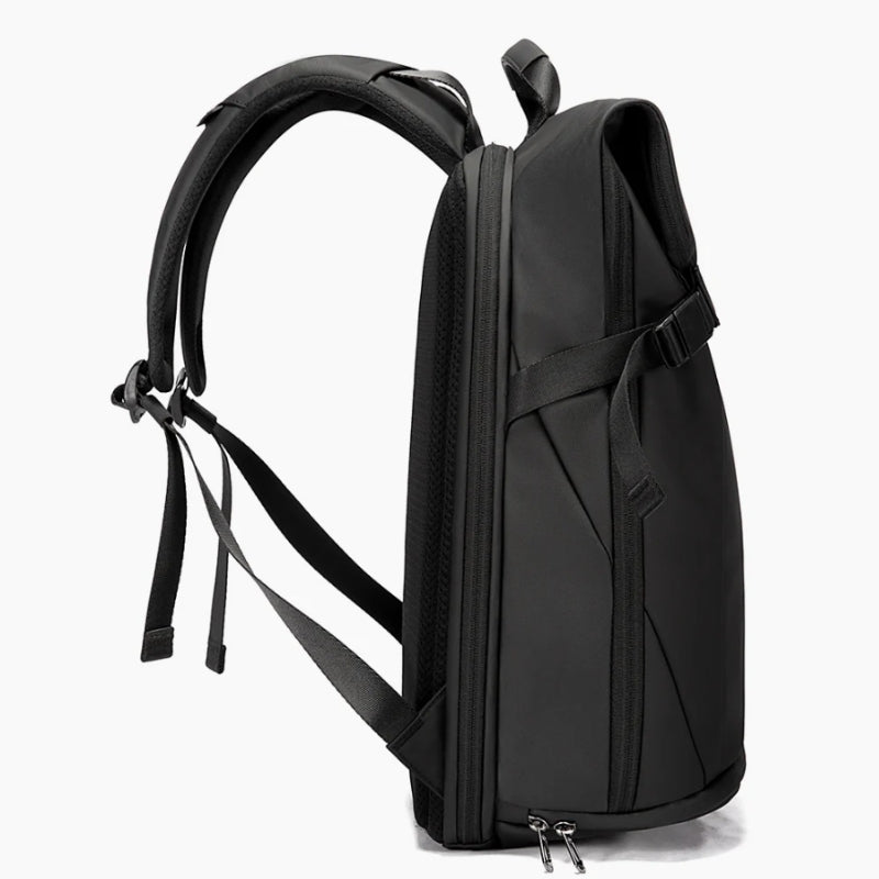 Travel Backpack: Waterproof & Minimalist 25L Laptop Bag